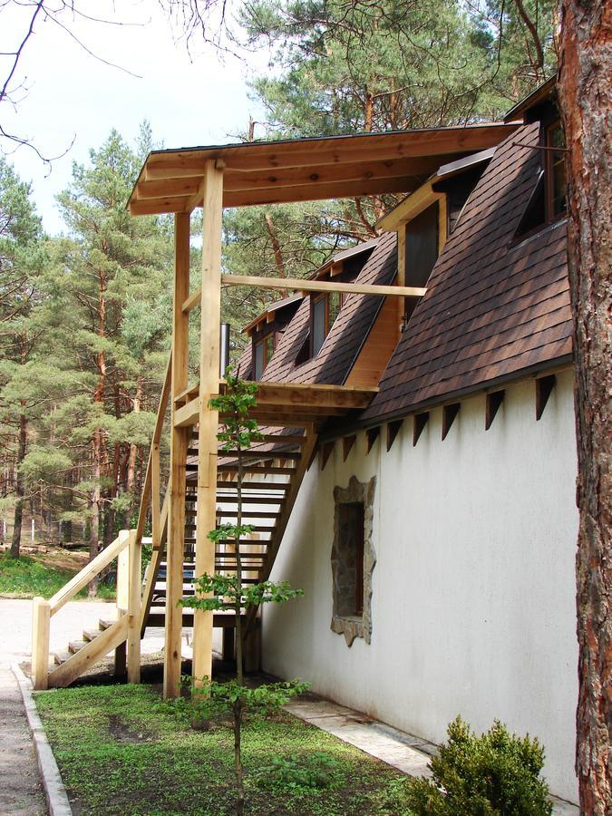 Hotel Pershyi Kordon Tourist Complex Medvedevka Exteriér fotografie